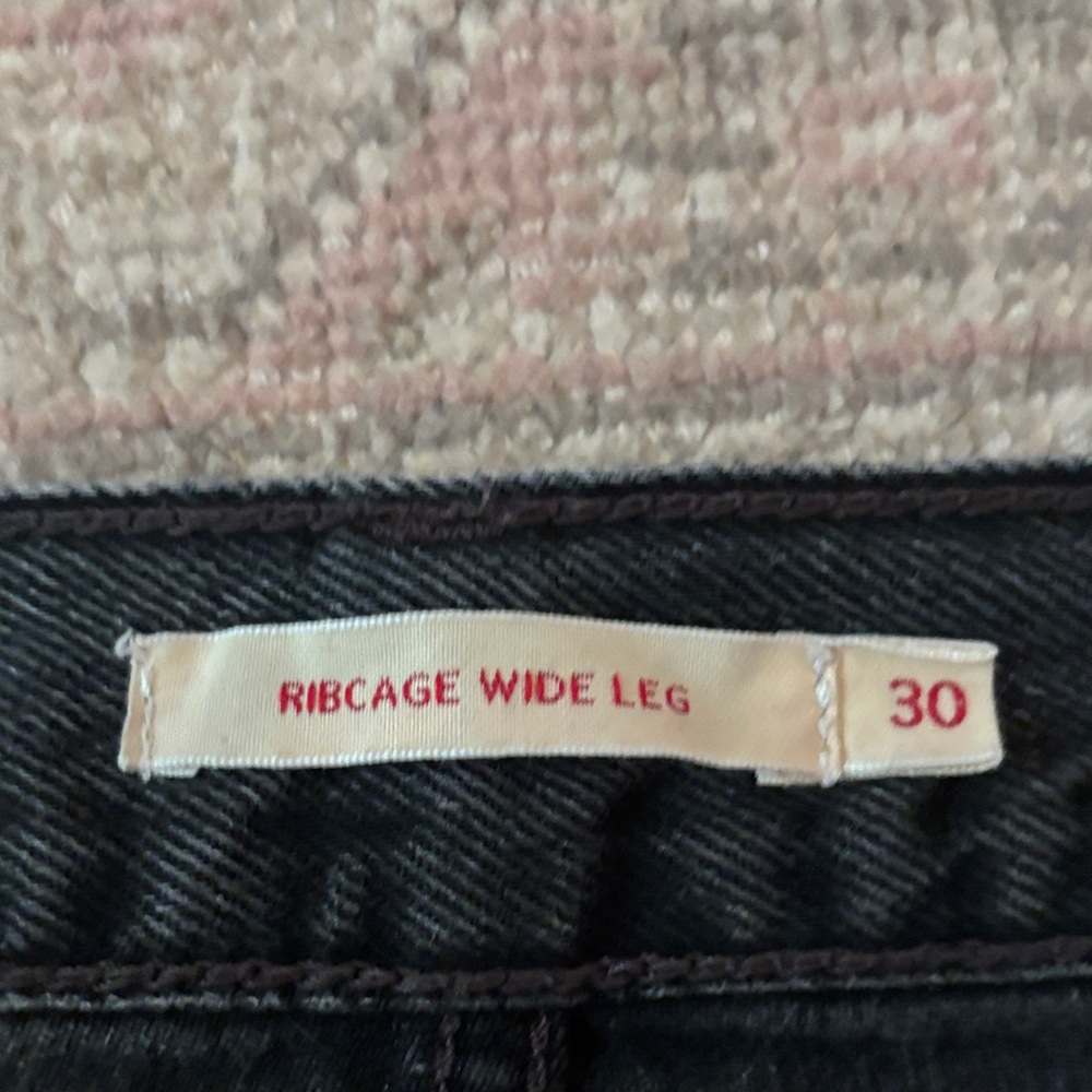 Levi's Black Ribcage Wide-Leg Women's Jeans - Picture 2 of 7